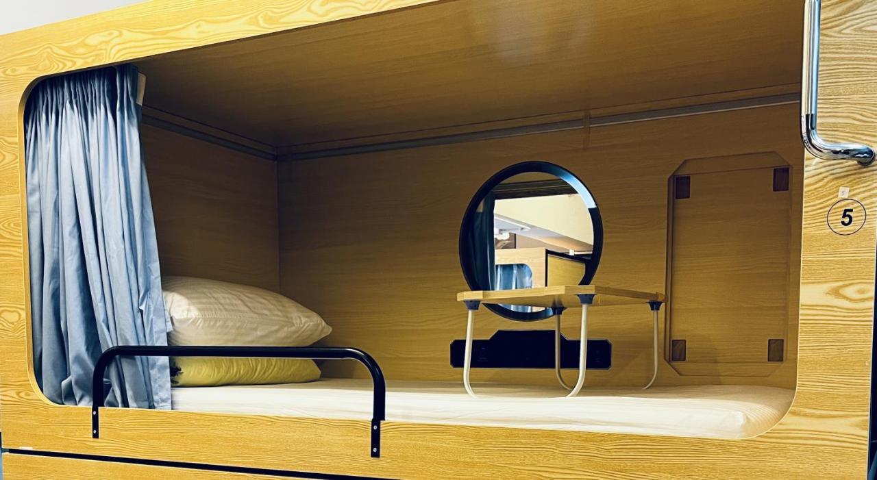 Cool Budget Hostel Хонконг Екстериор снимка