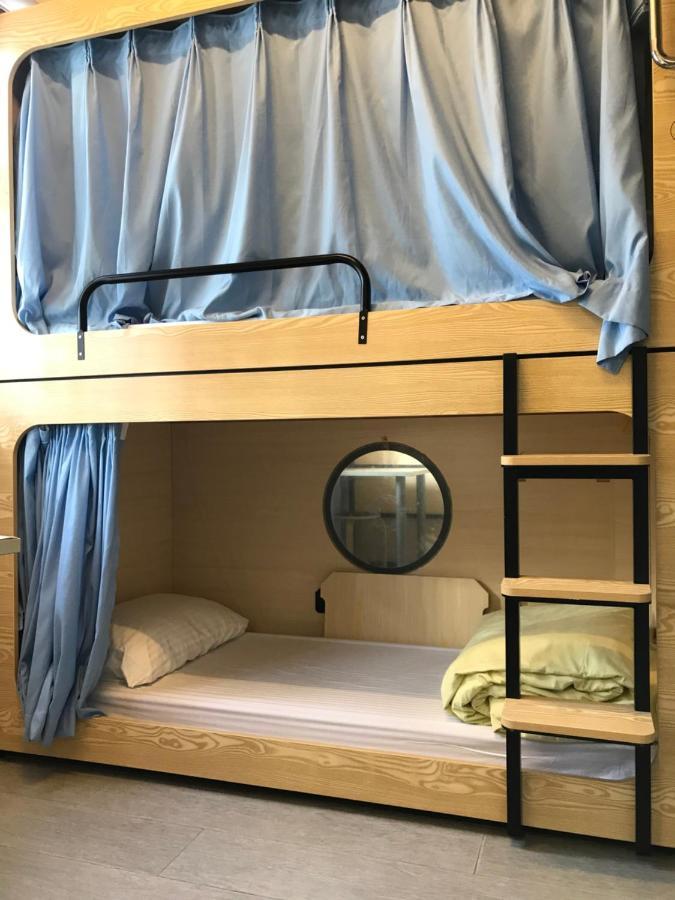 Cool Budget Hostel Хонконг Екстериор снимка