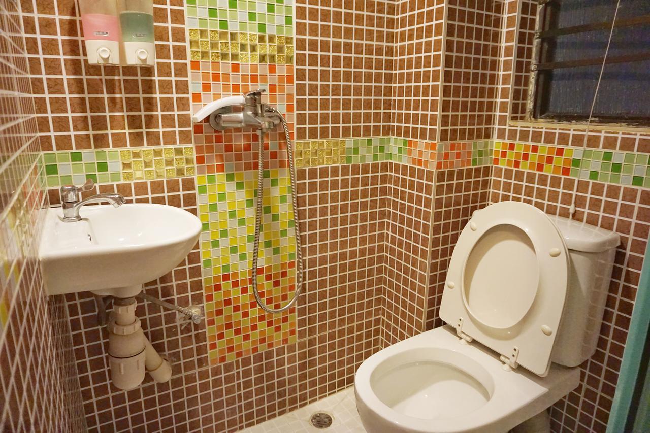Cool Budget Hostel Хонконг Екстериор снимка